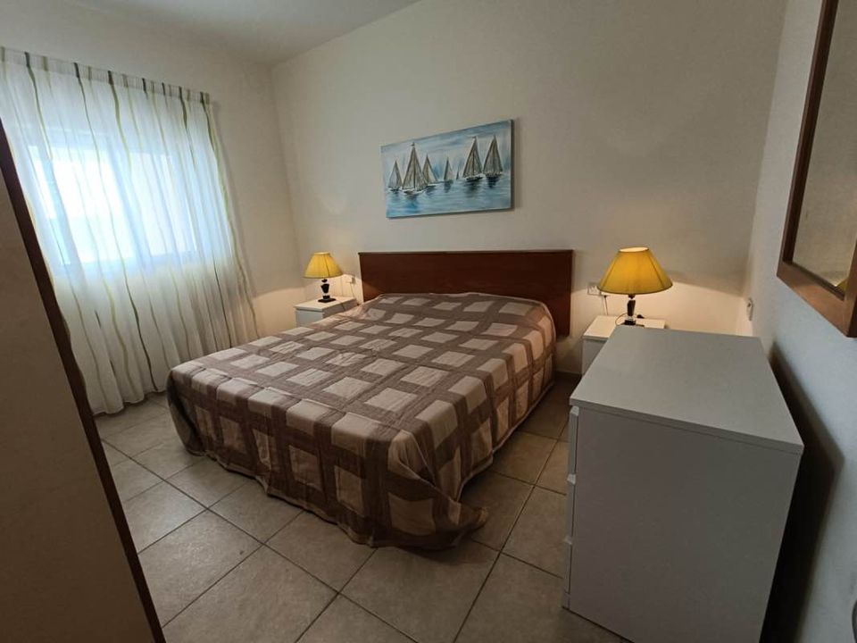 Available rooms in city center of silema